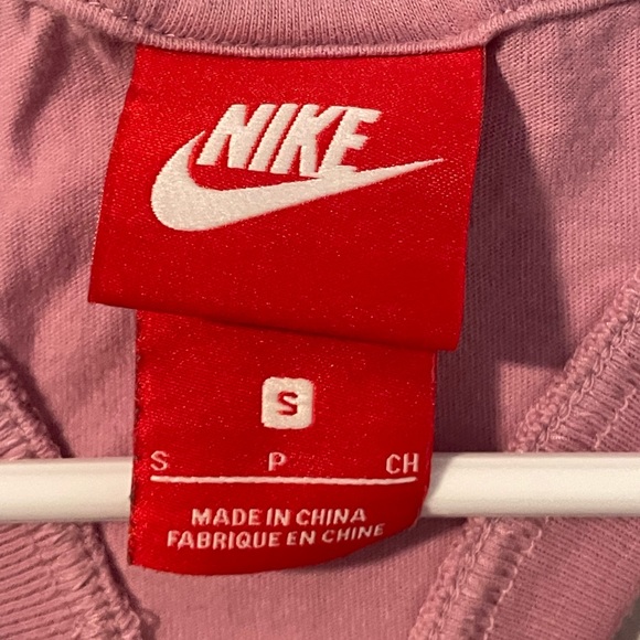 Nike Women’s Tank Top Size S - Picture 2 of 3
